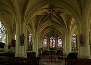 Kilisenin İç Görünümü by French School